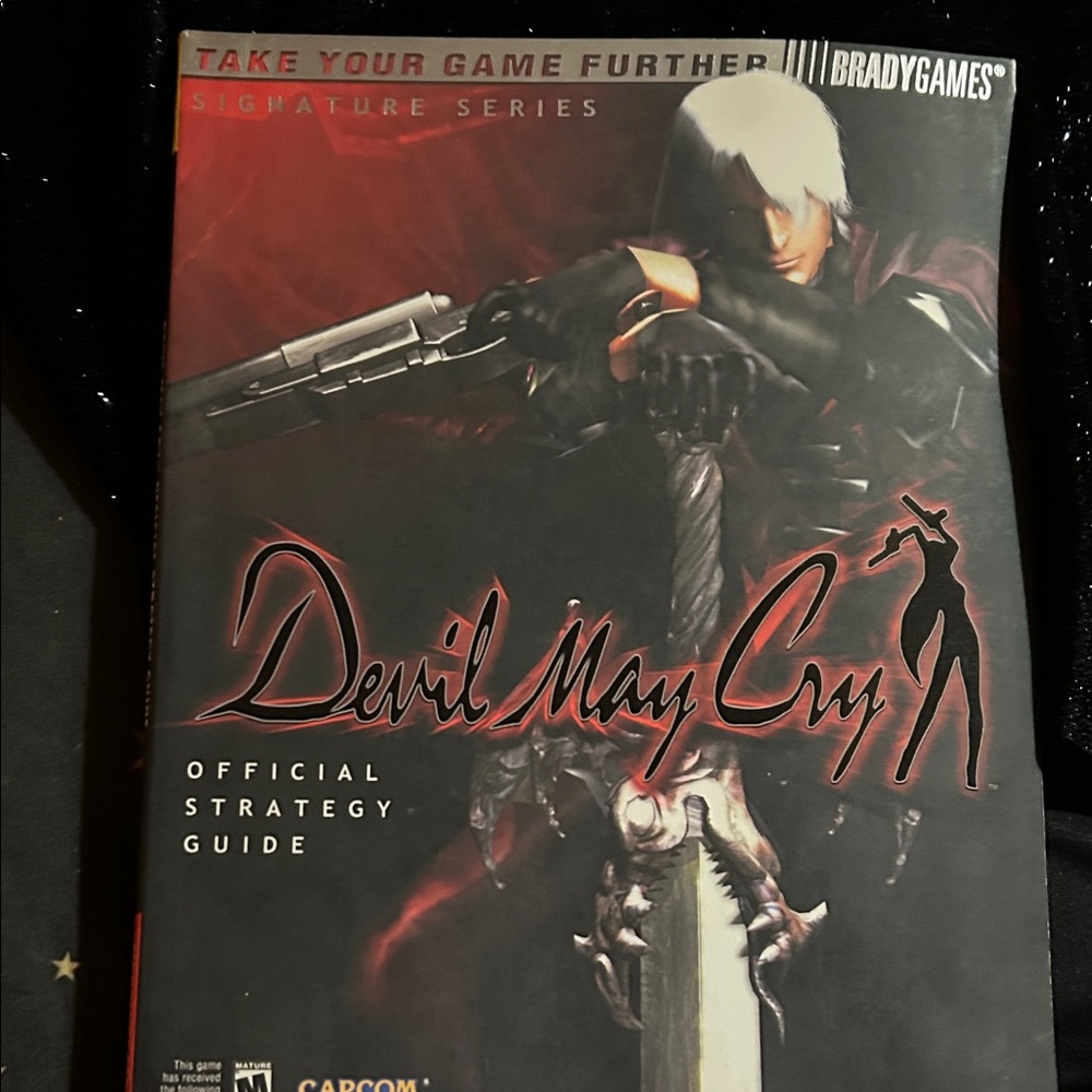 Devil May Cry Official Strategy Guide - Black and Red